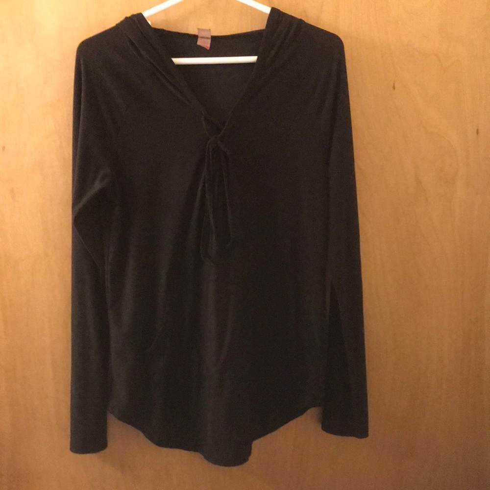 Ladies Blacked Hooded Long Sleeve Tee